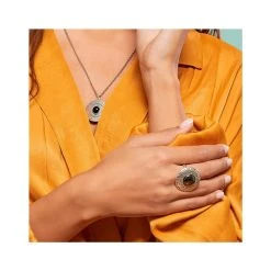 Bague Rosace (hématite) -Jollia Soldes Magasin bague pierre noir motif 1