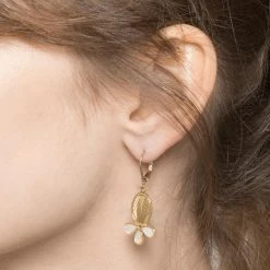 Boucles Pendentif Gravé Et Pierres (nacre) -Jollia Soldes Magasin boucle pendante pierre gravure blanc