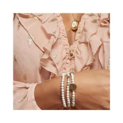 Duo De Bracelets Perles Blanches Et étoile (doré) 7 Duo De Bracelets Perles Blanches Et étoile (doré) -Jollia Soldes Magasin braceler perles blanches croix noir 1 1