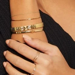 Bracelet Jonc Flèche (pierre De Lune) -Jollia Soldes Magasin bracelet jonc pierre de lune 1