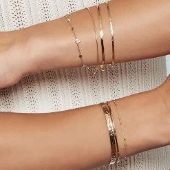 Bracelet Pastille Dorée Et Cristal (plaqué Or) -Jollia Soldes Magasin bracelet pastille dore cristal or