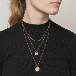 Collier Multirangs Médaille Martelée Et étoile (blanc) -Jollia Soldes Magasin collier multirang medaille